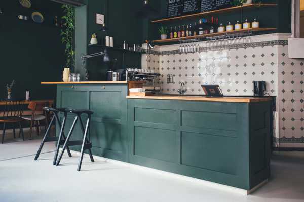 Kaffeeküche und Theke im Café lauritz | Tischlermeister Richard Wintermann